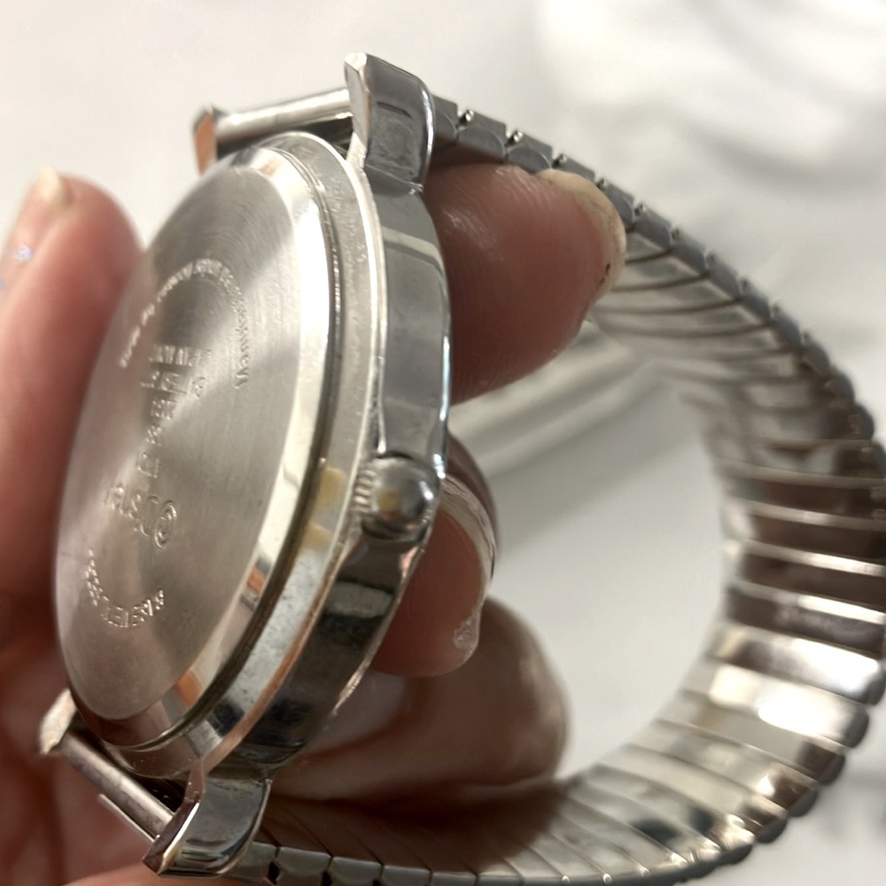 Johnny Depp Disney Watch - Picture 6 of 7